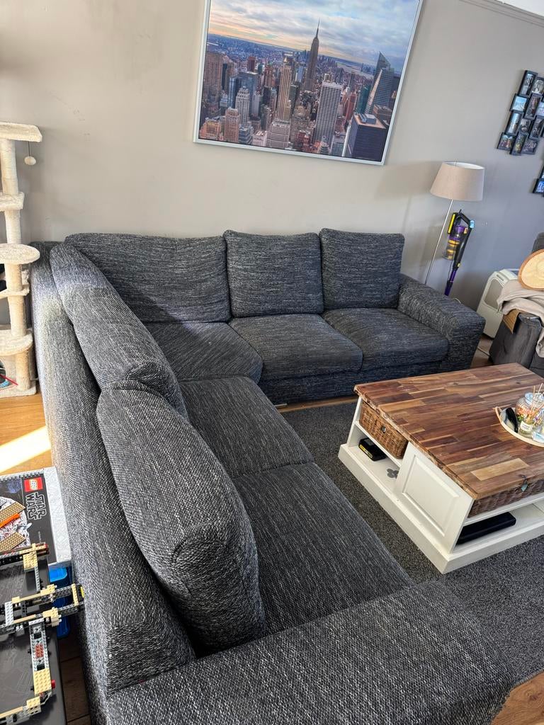 Grote hoekbank (2.8m x 2.8m) – Antraciet, Huis en Inrichting, Banken | Complete zithoeken, Ophalen, Gebruikt, Stof