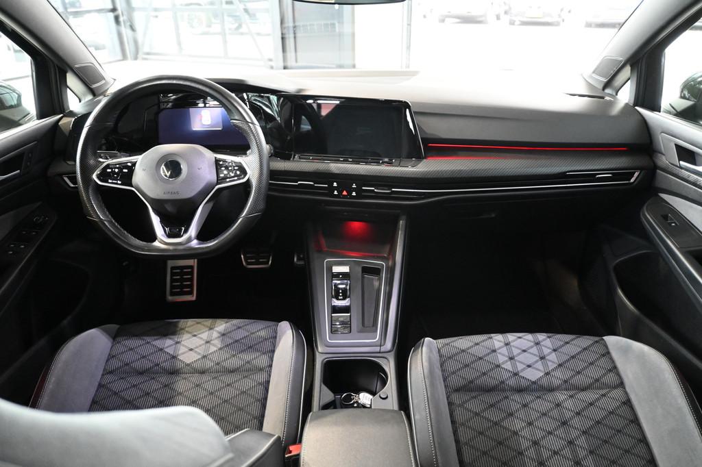 Volkswagen Golf 1.5 eTSI R-Line Automaat Adaptief Navigatie, Auto's, Stof, 4 cilinders, Met garantie (alle), Bedrijf