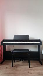Roland RP-102 Elektrische Piano, Muziek en Instrumenten, Piano's, Ophalen, Zo goed als nieuw, Zwart