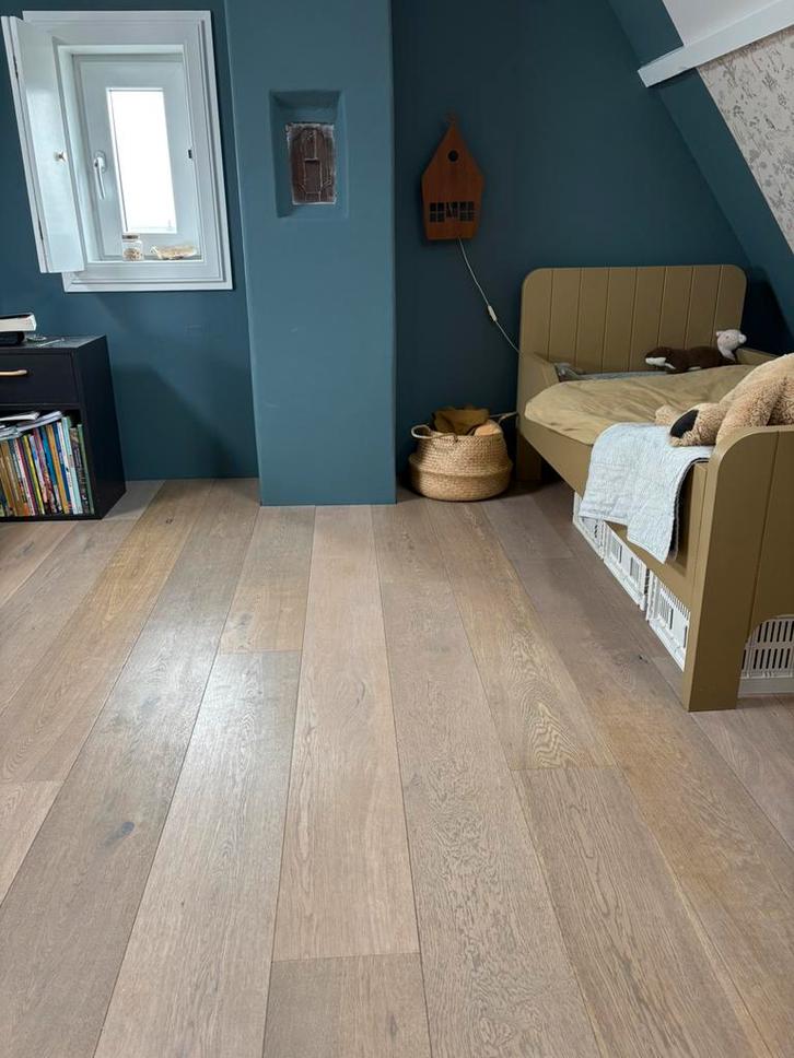 +/- 17 m2 Eiken planken vloer in mooie staat, Huis en Inrichting, Stoffering | Vloerbedekking, Zo goed als nieuw, Parket, Overige kleuren