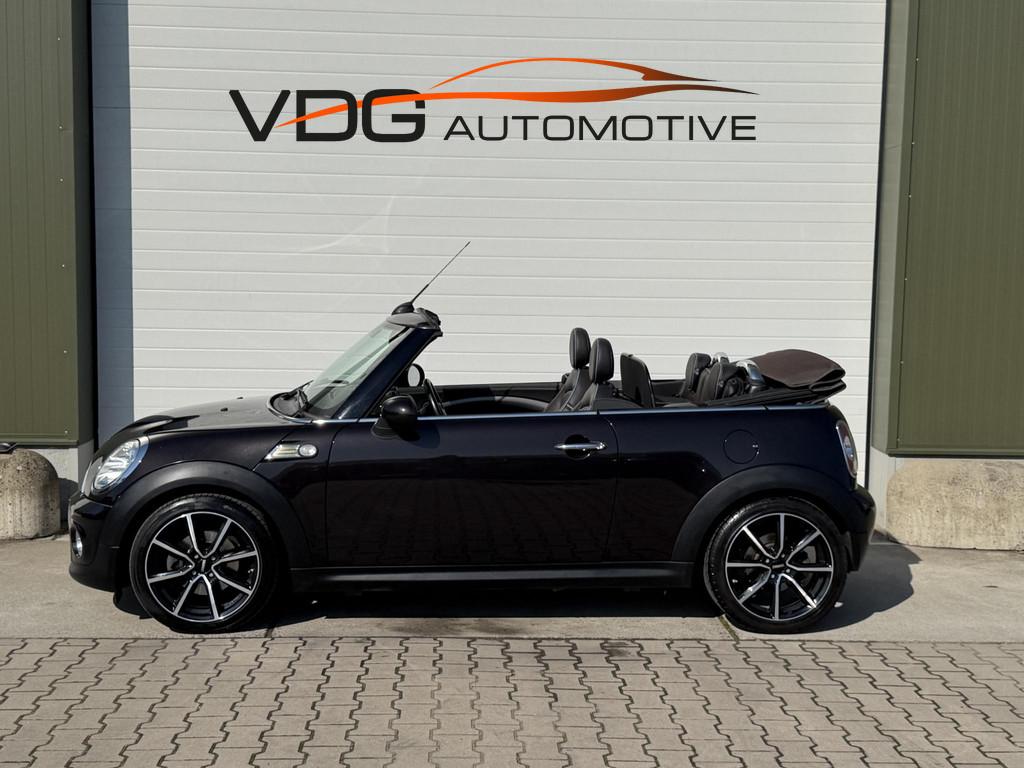 Mini Cooper Cabrio 1.6 Highgate Chili / Leder / Clima / Crui, Auto's, Mini, Euro 5, Gebruikt, 4 cilinders, 4 stoelen