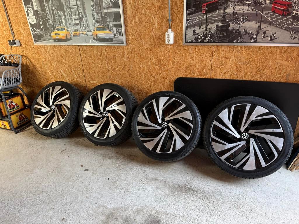 VW ID4 / ID5 21" Narvik breedset velgen, Auto-onderdelen, Banden en Velgen, Ophalen, 255 mm, Banden en Velgen, 21 inch