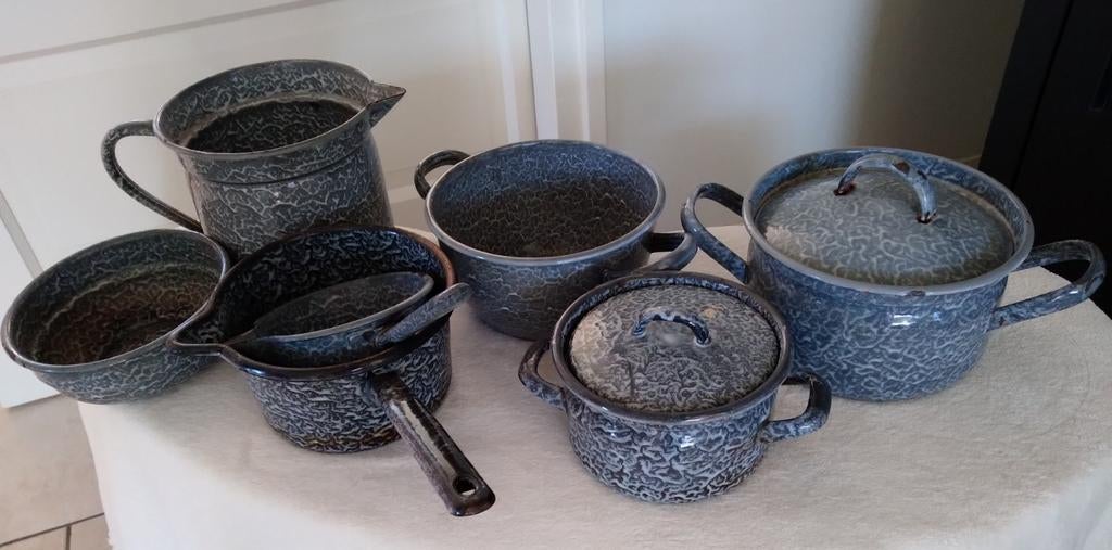 Emaille pannen grijs gewolkt, Ophalen of Verzenden