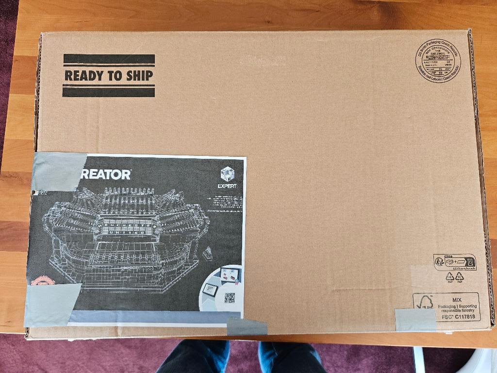 LEGO Creator Expert Old Trafford Manchester United - 10272, Kinderen en Baby's, Speelgoed | Duplo en Lego, Ophalen of Verzenden