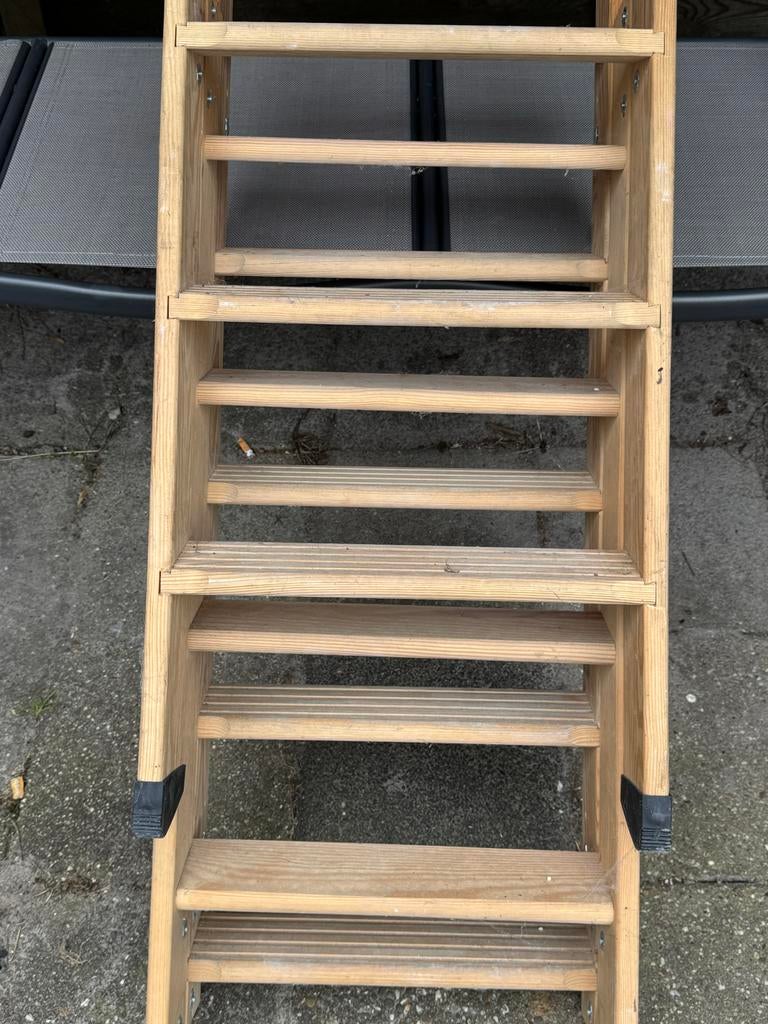 Zoldertrap te koop - Compleet en functioneel, Gebruikt, Trap, Ophalen of Verzenden, Opvouwbaar of Inschuifbaar