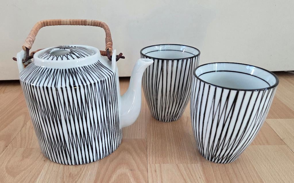 Theeservice, Huis en Inrichting, Keuken | Servies, Ophalen, Keramiek, Overige typen, Zo goed als nieuw