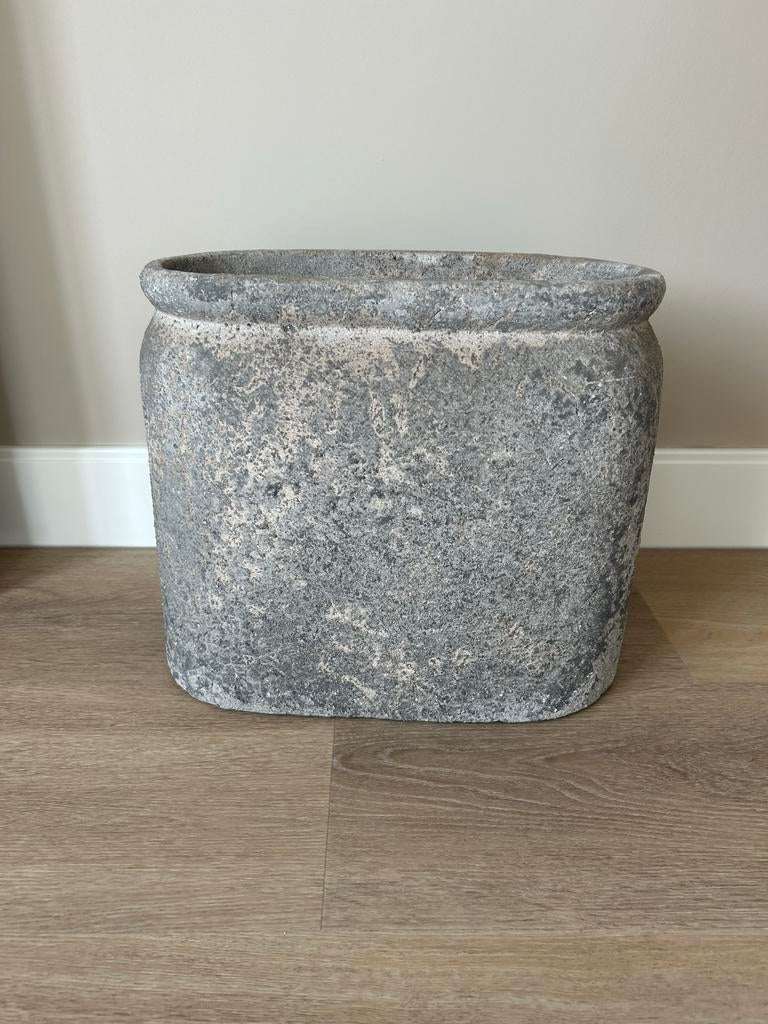 Grote Brynx bloempot - robuust en stijlvol, Tuin en Terras, Bloempotten, Ophalen, Gebruikt, 40 cm of meer, Binnen