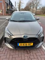 Toyota Yaris 1.5 Hybrid 116pk CVT 2021 Grijs, Auto's, Toyota, 450 kg, 450 kg, 49 €/maand, 1490 cc