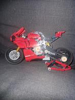 Lego Technic Ducati Panigale V4 R (42107), Ophalen, Gebruikt