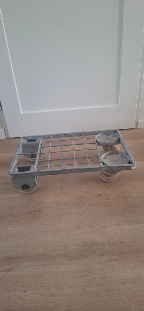 Verrijdbaar plantenrek/onderstel met wielen, Huis en Inrichting, Woonaccessoires | Overige, Ophalen of Verzenden, Gebruikt