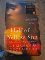 Half of a Yellow Sun - Chimamanda Ngozi Adichie, Boeken, Ophalen of Verzenden, Zo goed als nieuw, Chimamanda Ngozi Adichie, Nederland