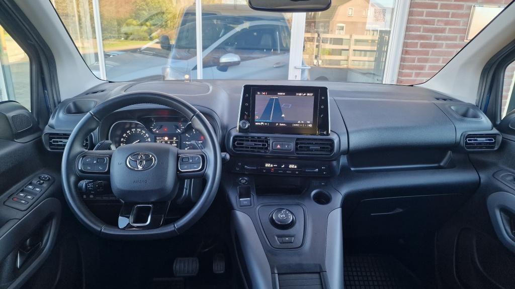 Toyota PROACE CITY Verso 1.2 Turbo Dynamic L2 Long, 7P Autom, Auto's, Toyota, Stof, Gebruikt, 1199 cc, 7 stoelen