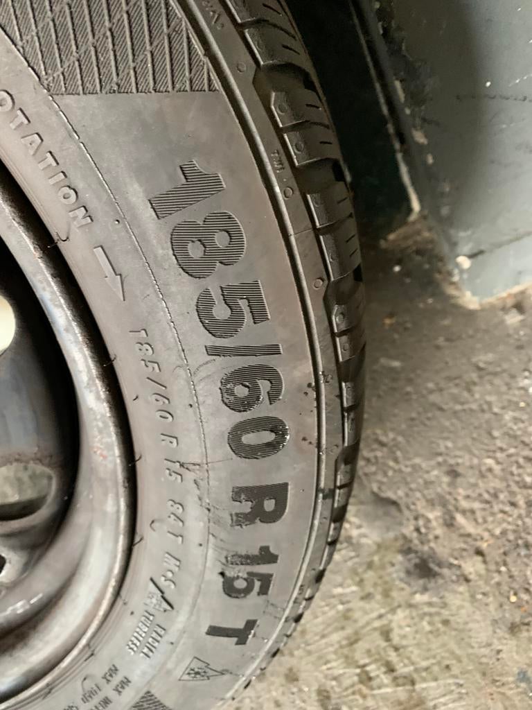 Auto band 155 /70/r13, Ophalen of Verzenden, Zo goed als nieuw