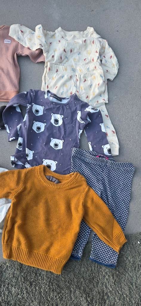 Kledingpakket Feetje & Zara truien en broekjes maat 74/80, Kinderen en Baby's, Ophalen of Verzenden, Gebruikt, Feetje, Zara, Jongetje of Meisje