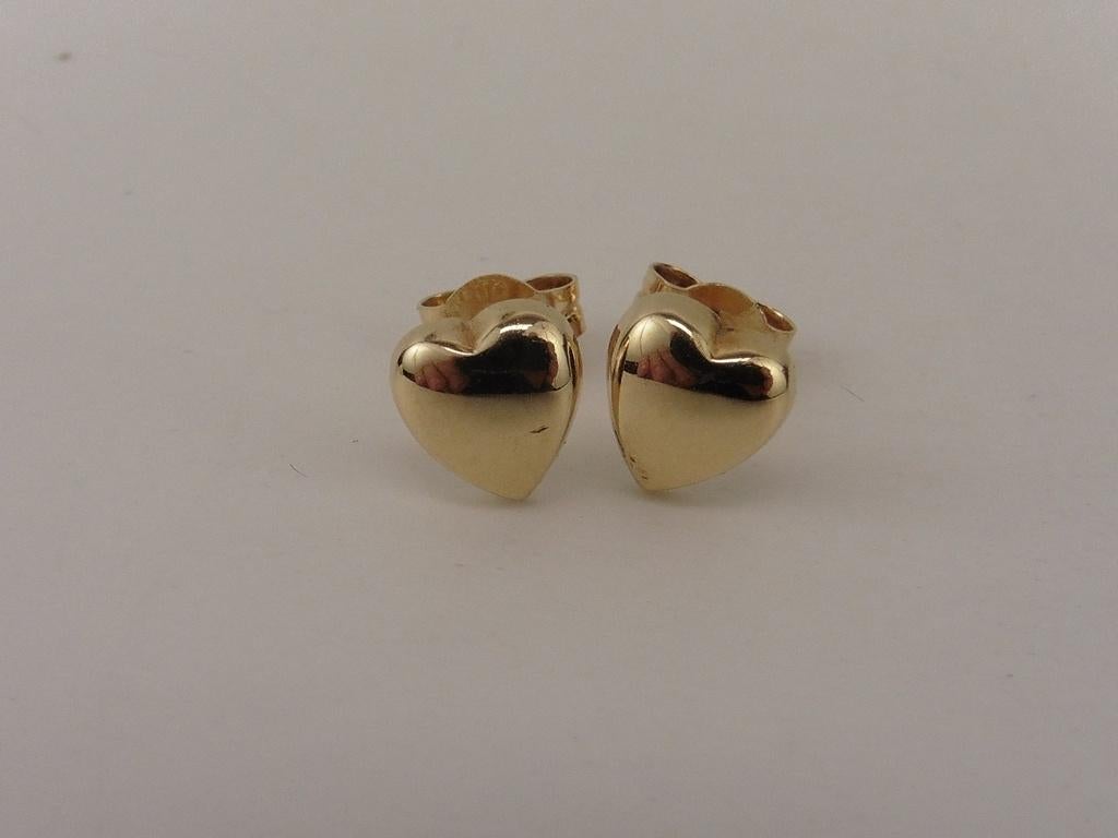 Gouden oorknopjes hartjes                               G125, Gebruikt, ., Ophalen of Verzenden, .