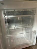 Te koop: Kleine koelkast met vriesvak – weinig gebruikt, Ophalen, Zonder vriesvak, Minder dan 85 cm, Minder dan 75 liter