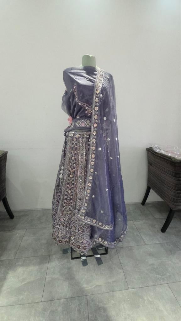 Prachtige Lehenga - Indiase feestkleding, Overige typen, Paars, Maat 46/48 (XL) of groter, Nieuw