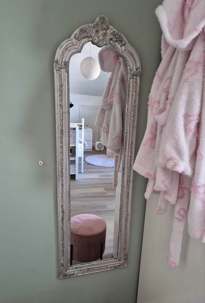 Spiegel met zilverkleurige lijst (134x40,5 cm), Ophalen, Minder dan 50 cm, Gebruikt, 100 tot 150 cm