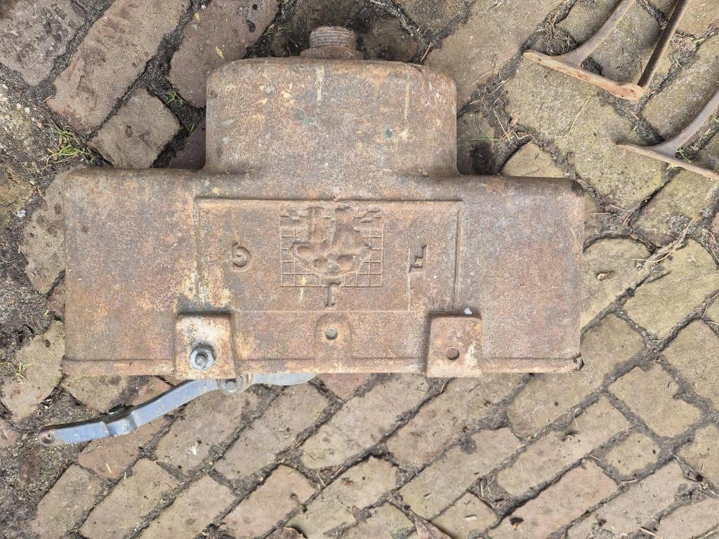 Gietijzeren stortbak, Ophalen, Gebruikt, Overige typen