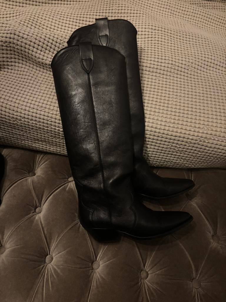 Isabel Marant Denvee boots maat 40, Kleding | Dames, Schoenen, Ophalen of Verzenden, Zo goed als nieuw, Zwart