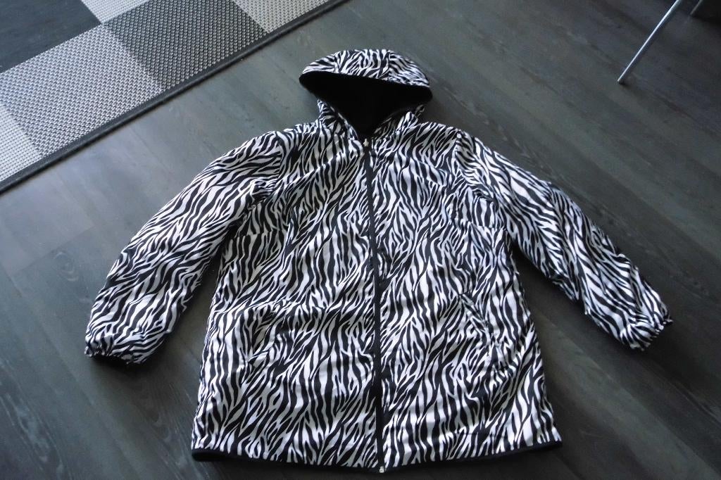 damesjas, Ophalen of Verzenden, Zo goed als nieuw, Maat 46/48 (XL) of groter, Zwart