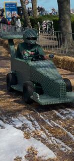 Unieke Zeepkist met 9000 Heineken, Ophalen