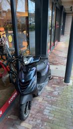 Zip 50cc 4t, Fietsen en Brommers, Scooters | Piaggio, Ophalen of Verzenden, Zo goed als nieuw, Benzine, Zip
