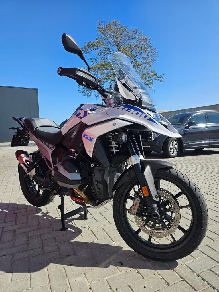 BMW GS 1300 2025 met motorschade - Ideaal voor onderdelen, Motoren, Onderdelen | BMW, Ophalen