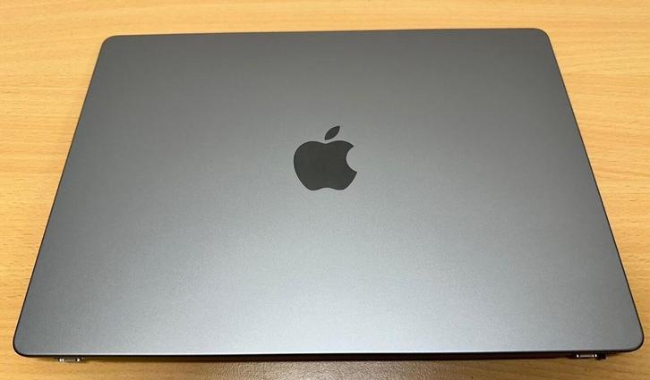 MacBook Pro 14 inch compleet scherm  m2  a2779, Computers en Software, Monitoren, Zo goed als nieuw, 201 Hz of meer, IPS, Full HD