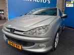 Peugeot 206 CC 1.6-16V Automaat Nieuwe APK, Auto's, Peugeot, 4 cilinders, Cabriolet, 4 stoelen, Origineel Nederlands