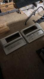 Scania achterlicht kappen, Ophalen, Scania