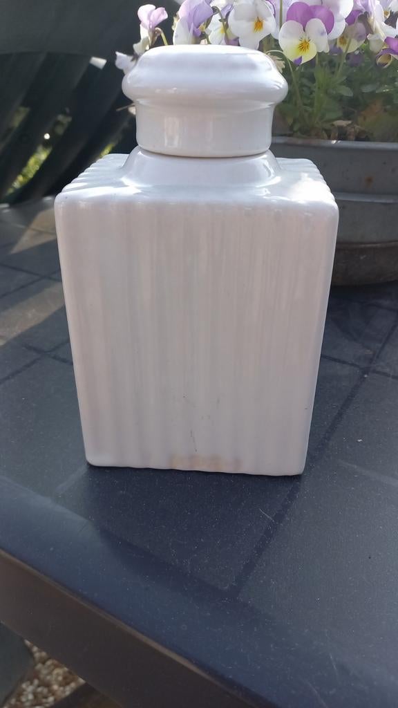 Makkum theebus wit zeldzaam, Ophalen of Verzenden