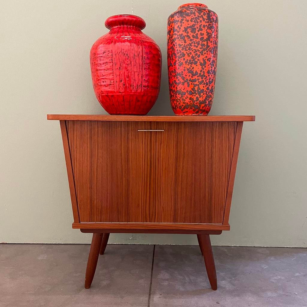 Kastje vintage mid century voor tv of platenspeler jaren 60, Ophalen, ., 2de hands, 50 tot 100 cm