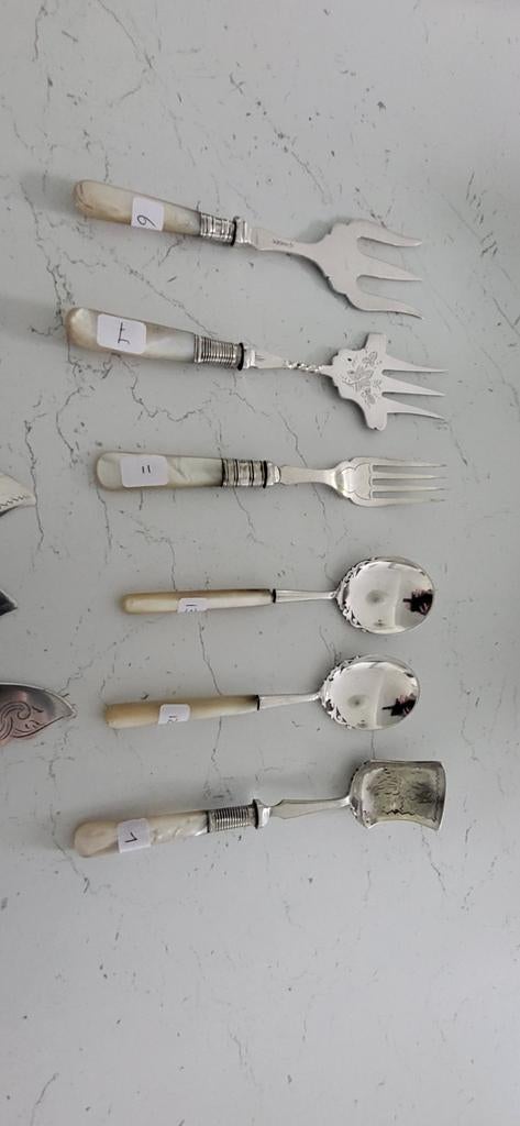 Suiker schepjes, boter mesjes, pickle vork met parelmoer, Antiek en Kunst, Curiosa en Brocante, Ophalen of Verzenden