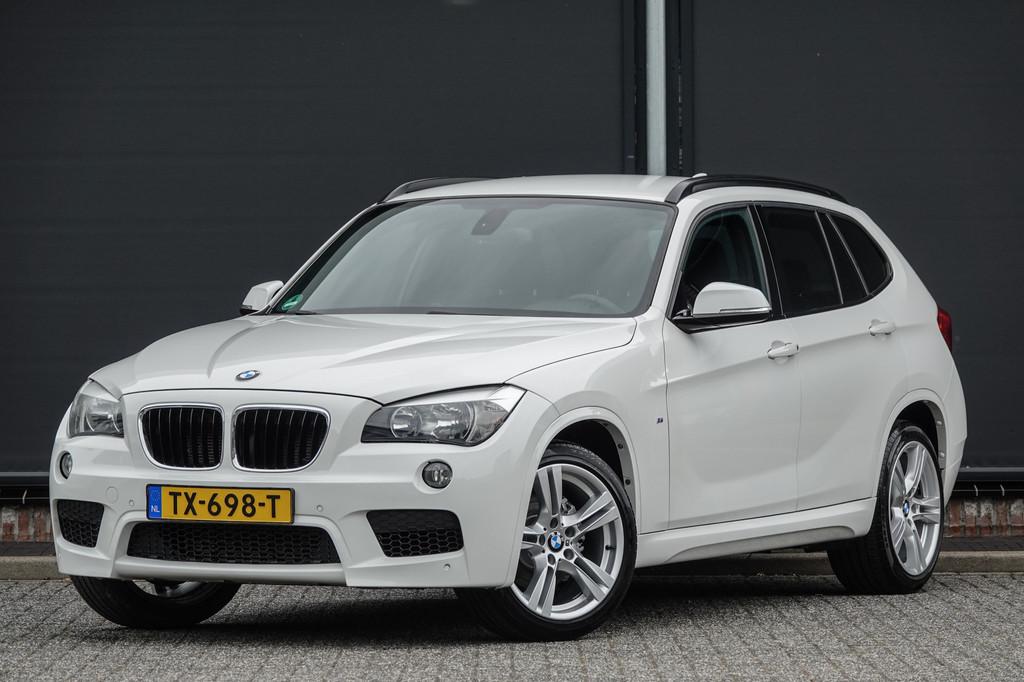 BMW X1 xDrive28i 245Pk | High Executive | M-Sport | Shadowli, Auto's, BMW, Gebruikt, 4 cilinders, 2000 kg, Alcantara