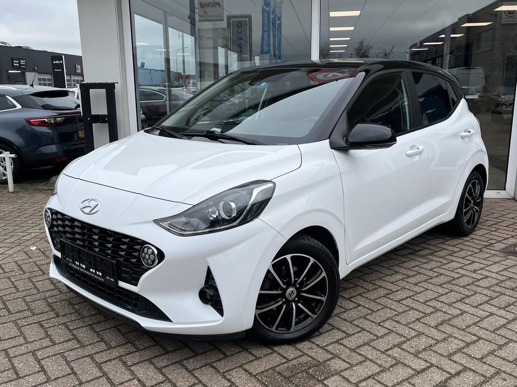 Hyundai i10 1.0 Comfort Smart 5-zits Automaat Bi-tone wit me, Auto's, Stof, Gebruikt, Euro 6, Wit