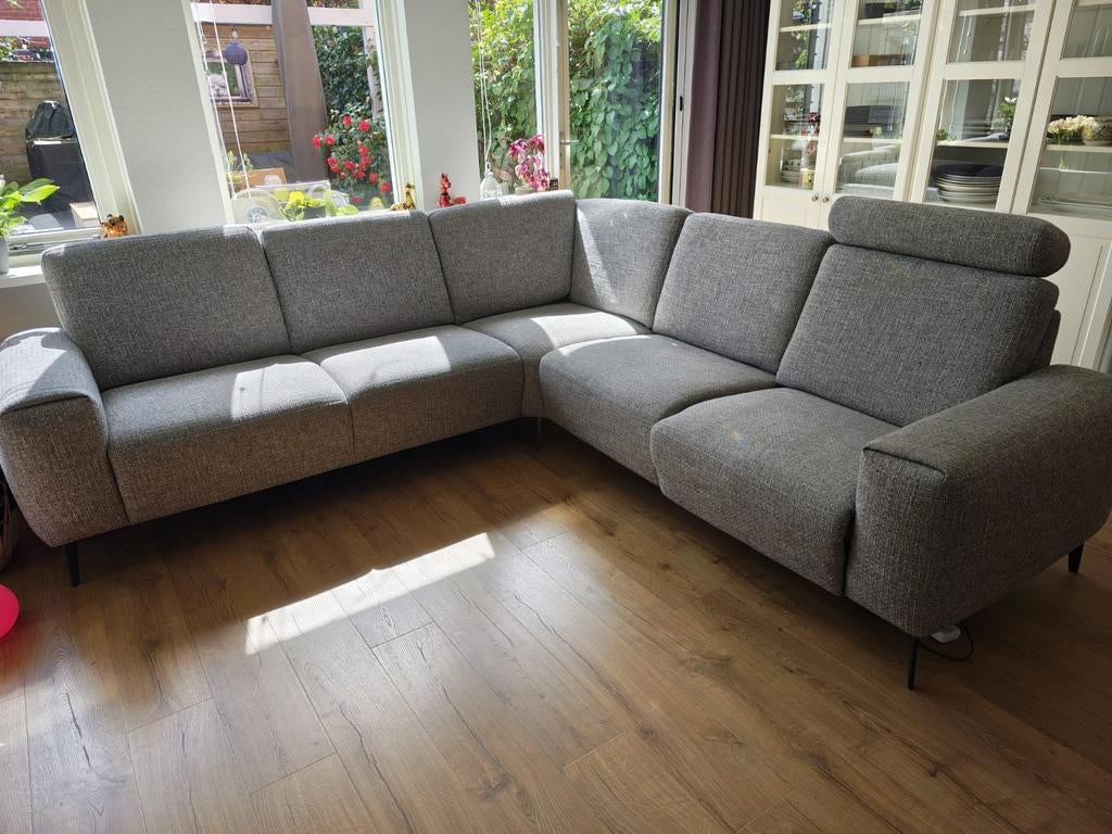 Montel Hoekbank - Lichtgrijs, Verstelbare Zitting, Z.G.A.N., Huis en Inrichting, Banken | Bankstellen, Ophalen, 250 tot 300 cm