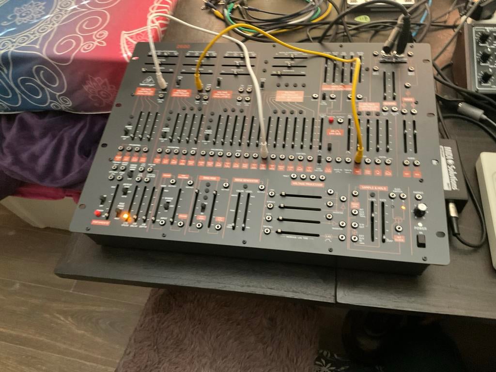 Behringer 2600 - Zo goed als nieuw, Ophalen of Verzenden, Zo goed als nieuw, Overige aantallen, Overige merken
