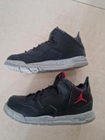 Jordan schoenen maat 33, Kinderen en Baby's, Kinderkleding | Schoenen en Sokken, Ophalen of Verzenden, Zo goed als nieuw, Jongen of Meisje