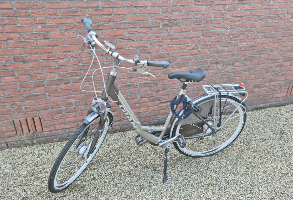 Giant Ultimo CS1 dames fiets (opknapper), Ophalen, Gebruikt, Versnellingen, Giant