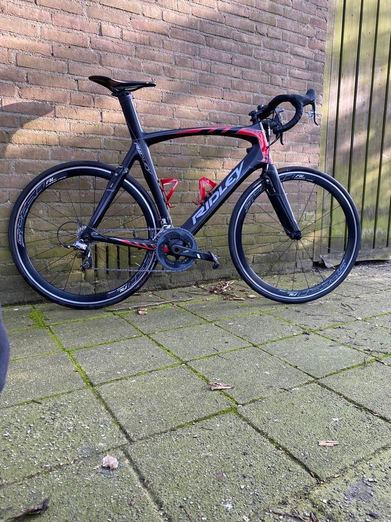 Ridley Noah Fast Racefiets L SRAM Force – Speed AL wielen, 28 inch, Gebruikt, Carbon, Heren