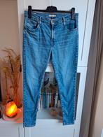 Levi's jeans 720 high rise superskinny maat w32, Kleding | Dames, Spijkerbroeken en Jeans, Blauw, Ophalen of Verzenden, W30 - W32 (confectie 38/40)