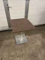 6 stuks horeca restaurant tafels 60x70 cm zo goed als nieuw, Ophalen