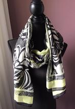 Soepel vallende sjaal, Ophalen of Verzenden, Zo goed als nieuw, Sjaal