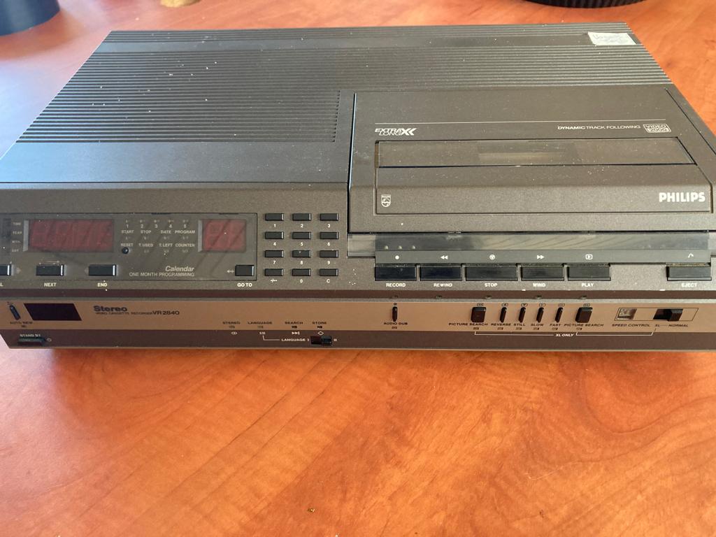 Philips Videorecorder  V2000, Audio, Tv en Foto, Videospelers, Ophalen, Gebruikt, Video 2000-speler of -recorder