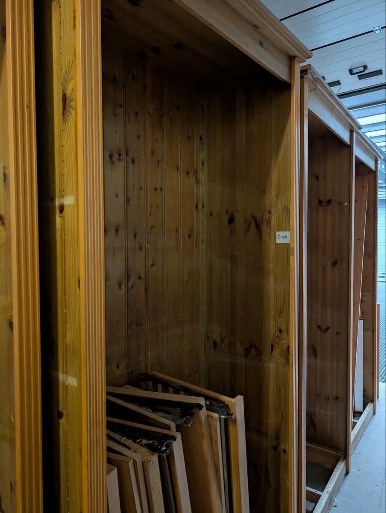 Stevige boekenkasten, 8 stuks, 240x105x50 cm, Huis en Inrichting, Kasten | Boekenkasten, Ophalen of Verzenden