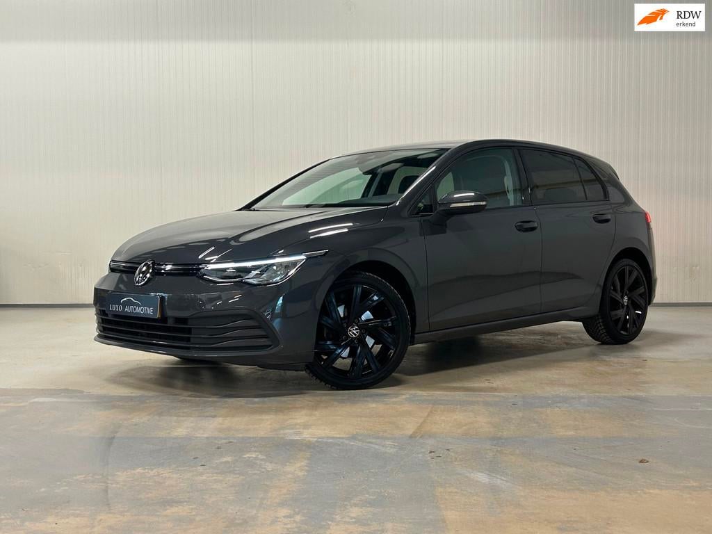 Volkswagen Golf 1.5 TSI Business | CAMERA | LED | CARPLAY |, Auto's, 4 cilinders, 150 pk, Bedrijf, Golf
