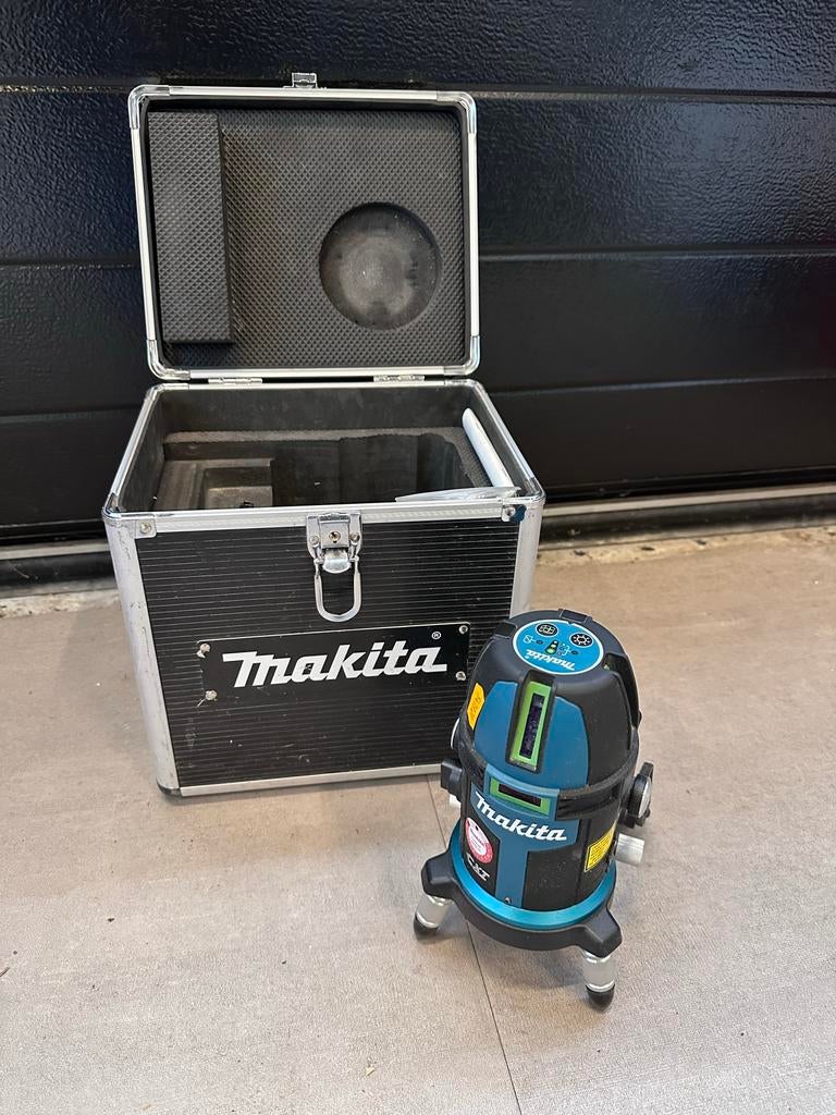 Makita laser waterpas in koffer, Doe-het-zelf en Verbouw, Ophalen of Verzenden, Gebruikt, Overige meters