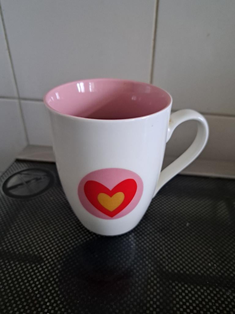 Hartjes mok, Ophalen, Zo goed als nieuw, Overige stijlen, Kop(pen) en/of Schotel(s)