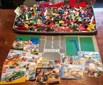 Lego Partij met wegenplaten,poppetjes,boekjes enz. 10 kilo!, Ophalen of Verzenden